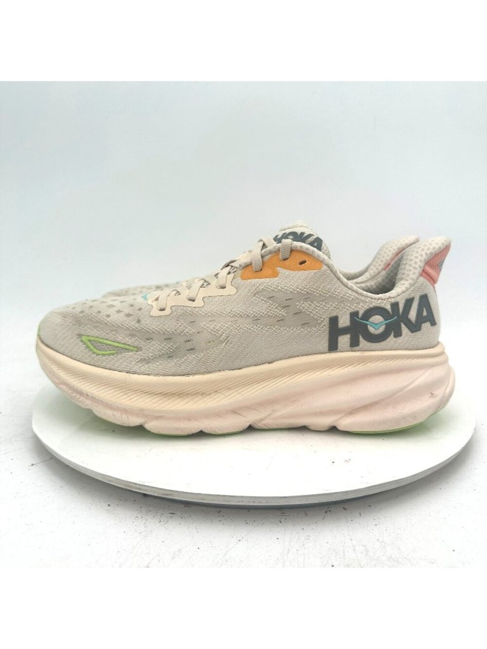 Hoka One One Clifton 9 Women Size 9B 1127896-VLS Vanilla Astral Running Shoes